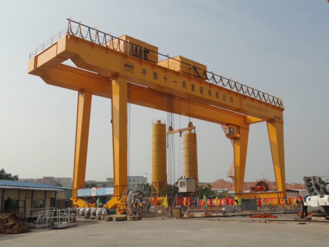 通用门式起重机